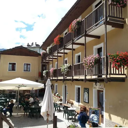 Delle Alpi Hotel